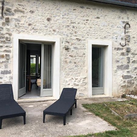 Les Gites De Machault Exterior photo